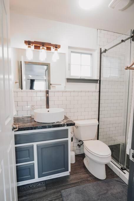 Gorgeous Upstairs Studio With Patio And Laundry Chico Eksteriør bilde